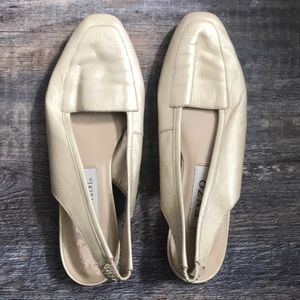 ENZO ANGIOLINI 7N pearlescent open heal flats used condition!☺️ send me an offer